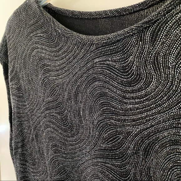 Beautiful two piece sparkling black long sleeve blouse - Picture 8 of 11